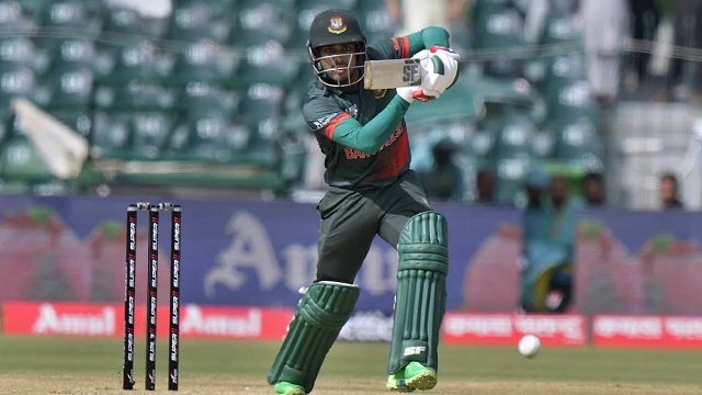 আফগানদের বিপক্ষে অনন্য মিরাজ