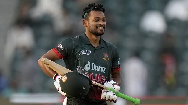 নিজের সন্তানকে শতক উৎসর্গ শান্তর