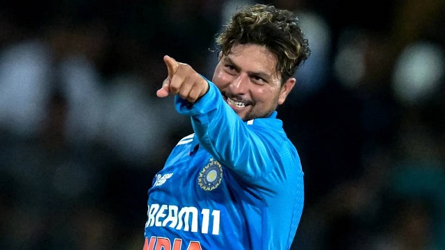 ম্যাচসেরা সিরাজ, টুর্নামেন্ট সেরা যাদব 