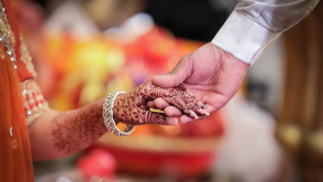   বিয়ে করে কনে নিয়ে ফেরার পথে স্ট্রোক করে জাহিদুল ইসলাম (২৩) নামে এক তরুণের মৃত্যু হয়েছে।