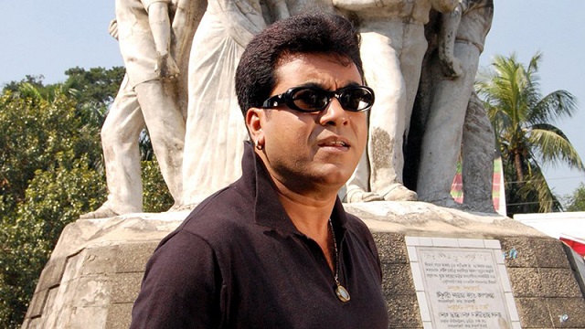 ফিল্মে বন্ধুত্বের কোনো মূল্য নেই, কেন বলেছিলেন মান্না 