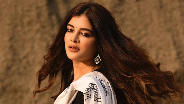 জানা গেল কবে বিয়ে করছেন মধুমিতা
