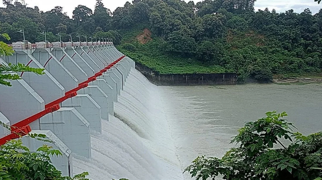  জলকপাট খোলা হলো কাপ্তাই বাঁধের