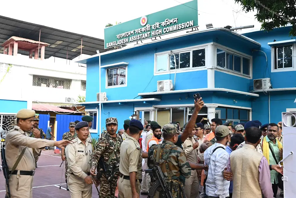 দুই মাস পর আগরতলায় বাংলাদেশের ভিসা কার্যক্রম শুরু