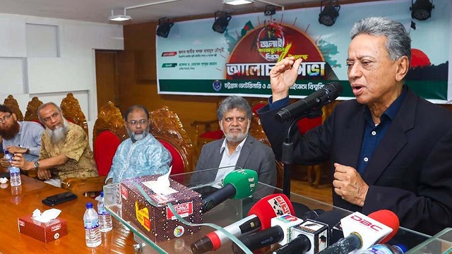 শেখ হাসিনা ক্ষুদ্র ক্ষুদ্র স্বৈরাচার রেখে গেছে: আমির খসরু