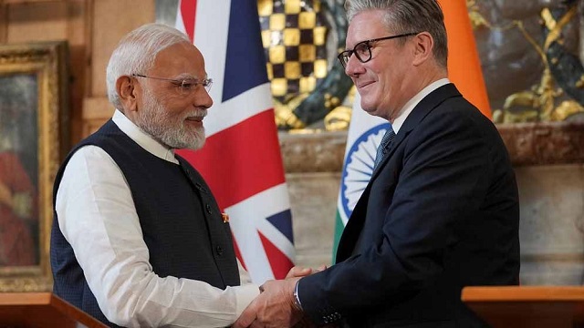 ভারত ও যুক্তরাজ্যের মধ্যে ঐতিহাসিক বাণিজ্য চুক্তি সই