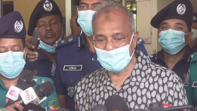 তারেক রহমানের দেশে ফিরতে বাধা নেই: স্বরাষ্ট্র উপদেষ্টা