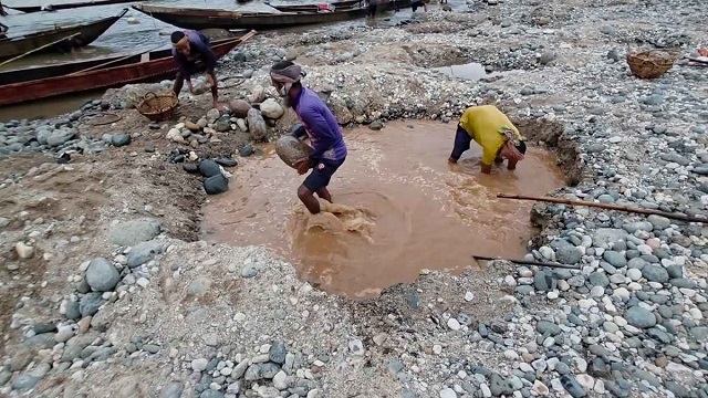 সিলেটে সাদা পাথর লুটপাটের ঘটনায় তদন্ত শুরু সিআইডির