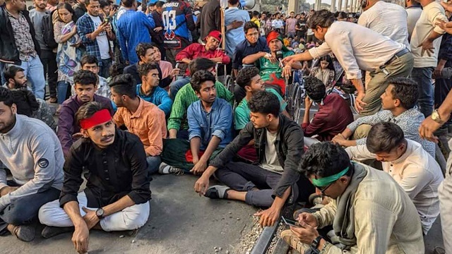 তিতুমীর কলেজের শিক্ষার্থীদের আন্দোলন প্রত্যাহার