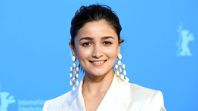 আলিয়া ভাটের নতুন মাইলফলক
