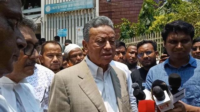 রাজনীতিতে গুণগত পরিবর্তন আনতে হবে : আমির খসরু