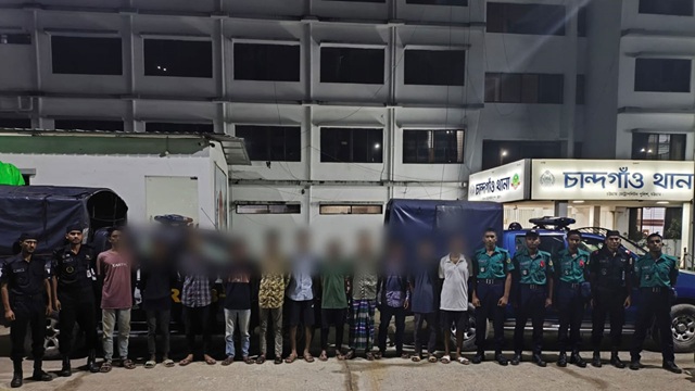মায়ের জানাজায় অংশ নিতে প্যারোলে মুক্তি পেলেন যুবলীগ নেতা