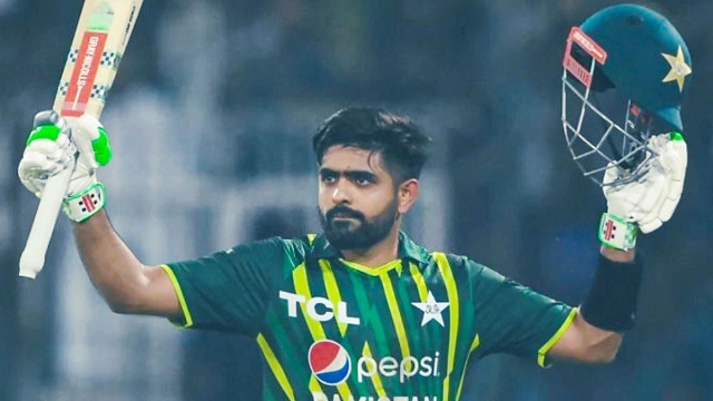 বাবরের রেকর্ড সেঞ্চুরিতে পাকিস্তান জিতল অনায়াসেই