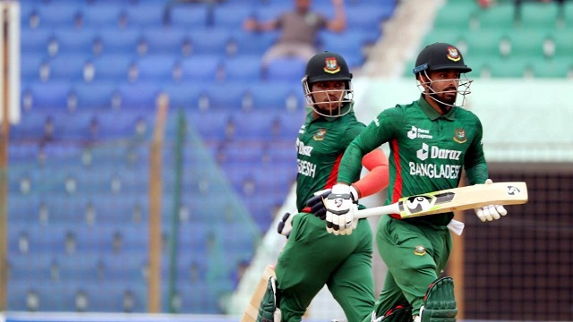 রনির ঝড়ের পর তাসকিনের আগুনে পুড়ল আয়ারল্যান্ড