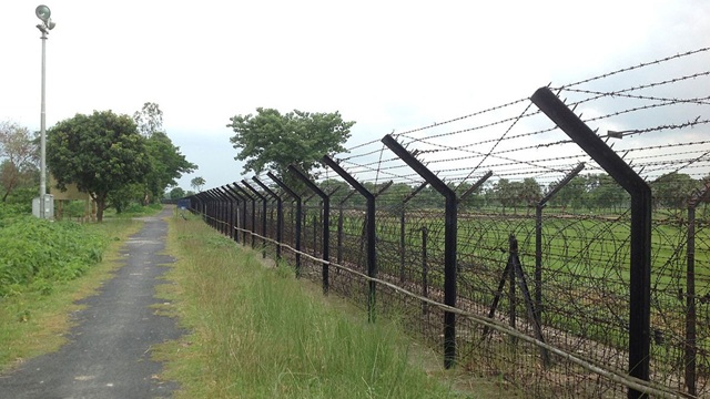 ভারতে বাংলাদেশিকে গুলি করে হত্যা বিএসএফের