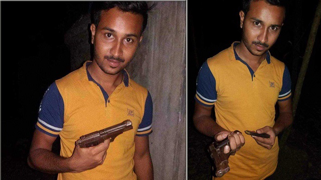চট্টগ্রামে অস্ত্র হাতে ছাত্রলীগ নেতার ছবি নিয়ে তোলপাড়