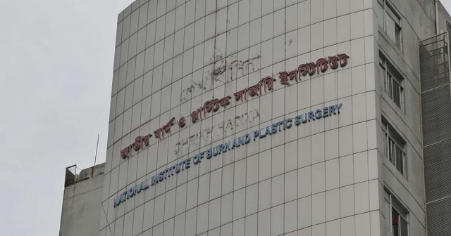 গ্যাস লাইটার থেকে বিস্ফোরণে জাতীয় কবির নাতি দগ্ধ