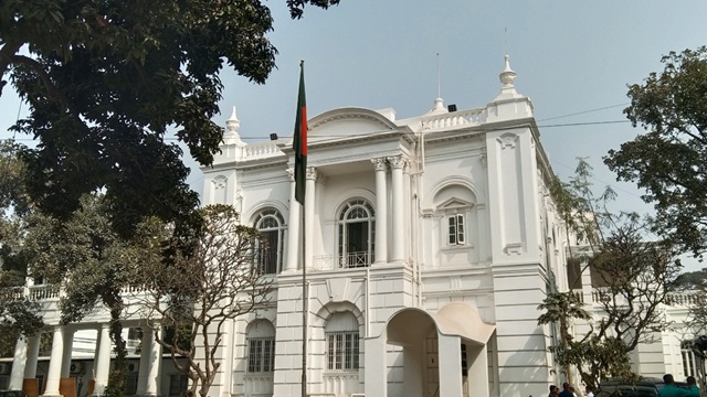 ডান্ডাবেড়ি তো ঘৃণ্য অপরাধে পরানো হয়: হাইকোর্ট