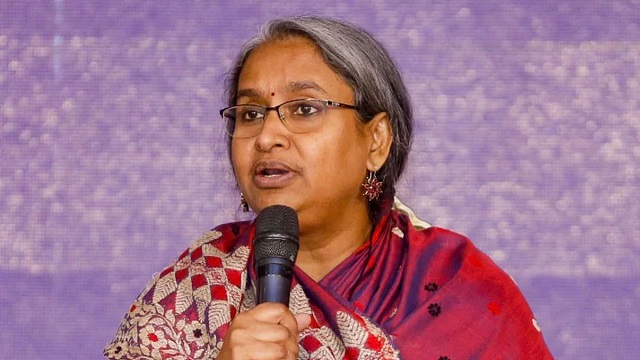 নতুন শিক্ষাক্রম নিয়ে ভয়ে আছেন গাইড ও কোচিং ব্যবসায়ীরা