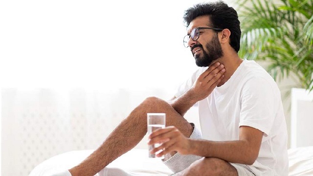  শীতকালে গলা শুকিয়ে যাওয়ার কারণ জানুন