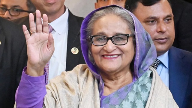 লন্ডনের পথে প্রধানমন্ত্রী