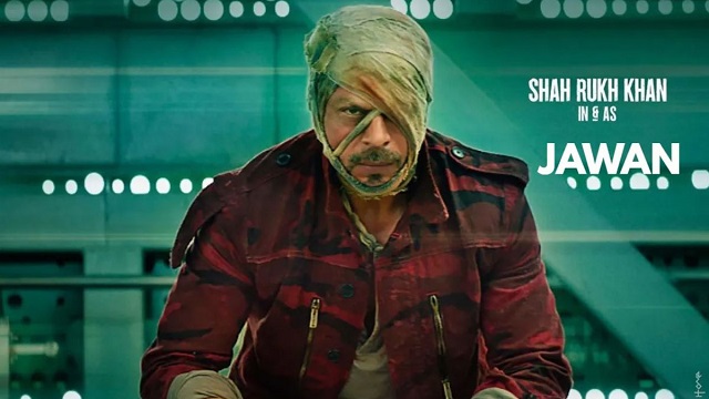 তিন দিনে ৩৫০ কোটি আয় জওয়ানের