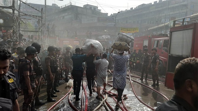 কারও স্বপ্ন আগুনে পুড়েছে, কারও ভিজেছে পানিতে