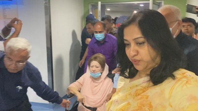 বিকেলে বাসায় ফিরছেন খালেদা জিয়া