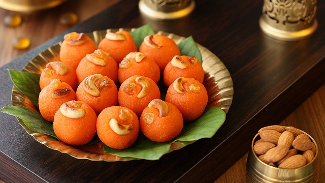 গাজরের লাড্ডু তৈরির রেসিপি