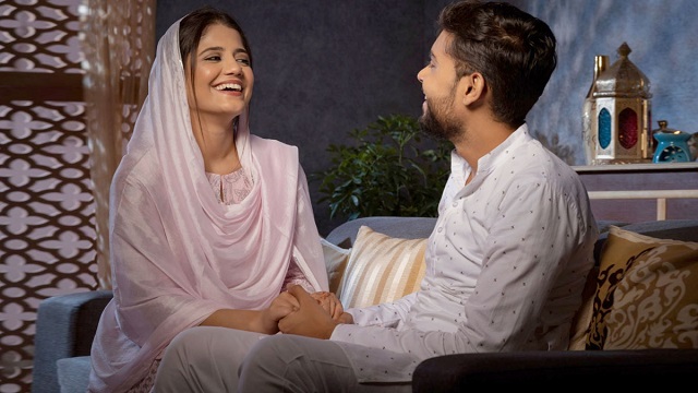 এভাবে ভালোবাসুন, সে আপনাকে ছেড়ে যাবে না