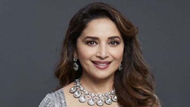 বছরের শুরুতে বড় চমক মাধুরীর
