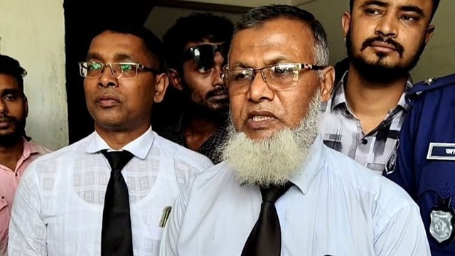 সাক্ষ্য দিতে না আসায় ঢামেকের দুই চিকিৎসকের বিরুদ্ধে পরোয়ানা