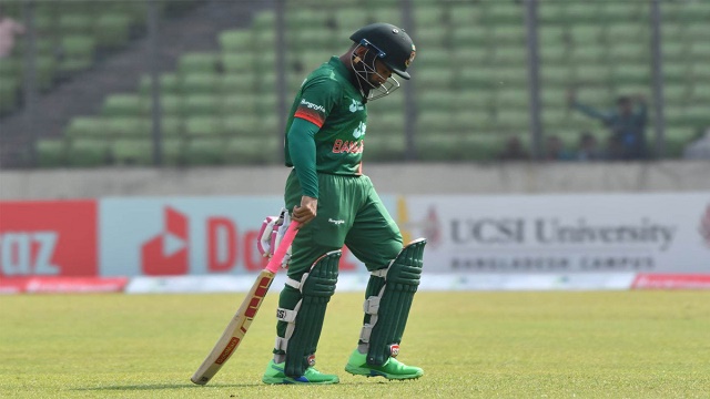 মুশফিক-রিয়াদকেও হারাল বাংলাদেশ