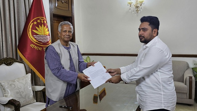 নাহিদ ইসলামের পদত্যাগপত্র গ্রহণ করেছেন রাষ্ট্রপতি, প্রজ্ঞাপন জারি