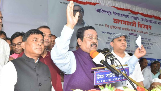 ‘বিএনপি নেতাদের কাজ নেই, তাই সরকারের উকুন বাছে’