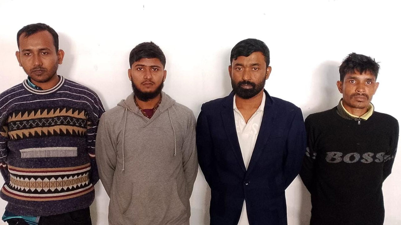 ম্যাজিস্ট্রেট পরিচয়ে নারী চিকিৎসকের সঙ্গে প্রেম