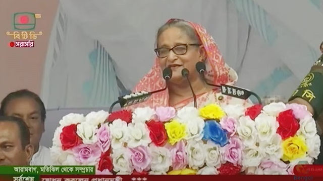 আকাশ রেল দেখলাম, এখন পাতাল রেল করব: প্রধানমন্ত্রী