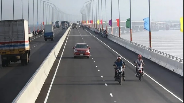 পদ্মা সেতুর টোল আদায় ১ হাজার কোটি টাকা ছাড়াল