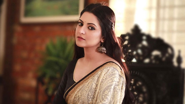 পরীমনির বিরুদ্ধে ব্যবসায়ী নাসিরের মামলার প্রতিবেদন পেছাল