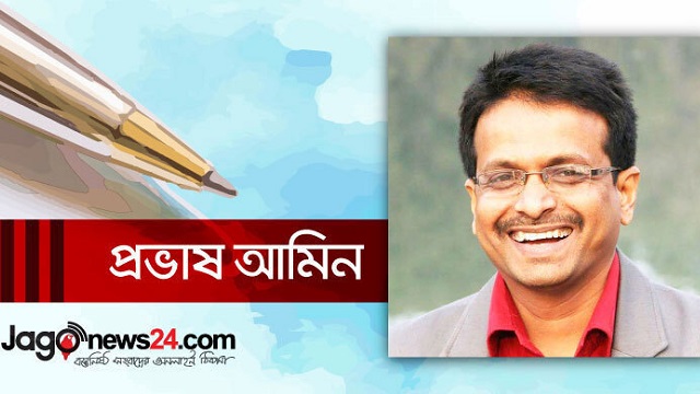 হঠাৎ আলোচনায় ড. ইউনূস