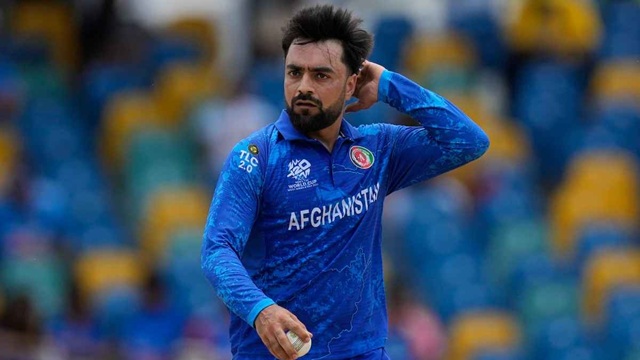 ক্রিকেট থেকে বিরতি নিলেন রশিদ খান