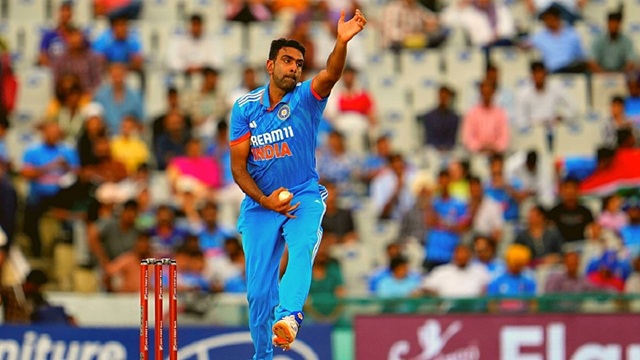 ভারত ছেড়ে নতুন দেশে ক্রিকেট খেলতে যেতে চান অশ্বিন
