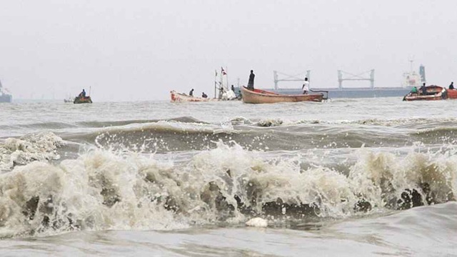 সন্ধ্যার মধ্যে ছয় অঞ্চলে ঝড়ের আভাস