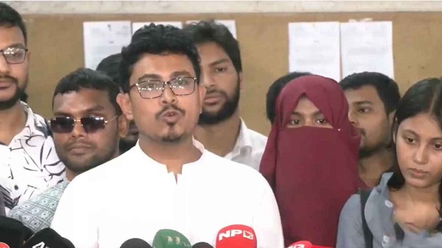 ‘ডাকসুকে ব্যবহার করে বড় নেতা হয়েছেন, শিক্ষার্থীদের উন্নয়ন হয়নি’