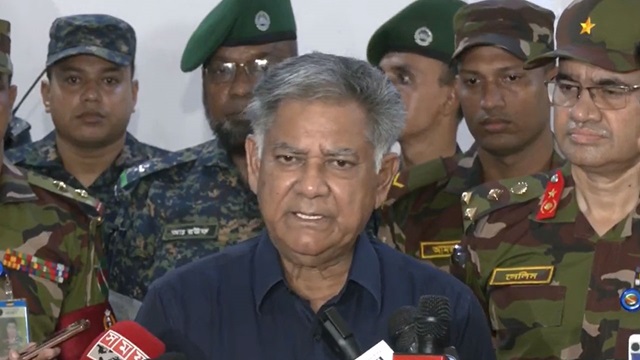 সাত দিনের মধ্যে অবৈধ অস্ত্র জমা না দিলে অভিযান