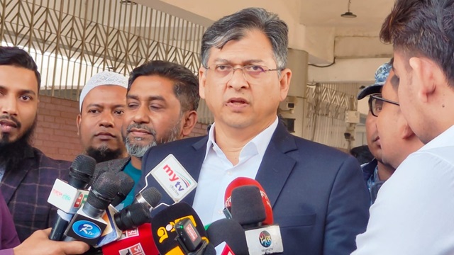 অনুকূল পরিবেশ হলে শিগগিরই দেশে ফিরবেন তারেক রহমান 