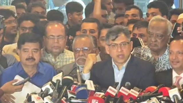 আমরা প্রধান উপদেষ্টার পদত্যাগ চাই না, রোডম্যাপ দাবি করেছি: সালাহউদ্দিন