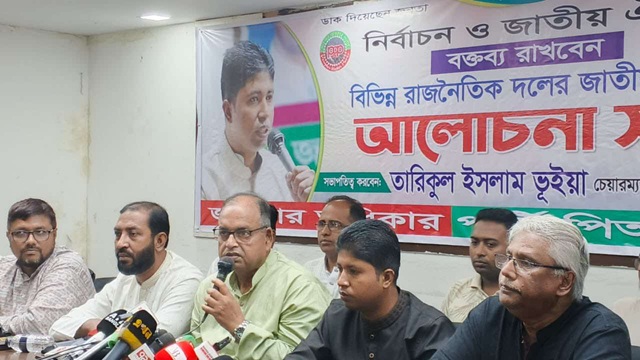 ড. ইউনূস-তারেক রহমান বৈঠক গণতন্ত্রের অগ্রযাত্রাকে উচ্চমাত্রায় নিয়ে গেছে