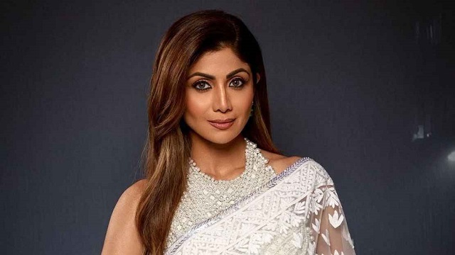 ৬০ বছরের ব্যবসায়ীর সঙ্গে প্রতারণা, শিল্পা শেঠির বিরুদ্ধে মামলা