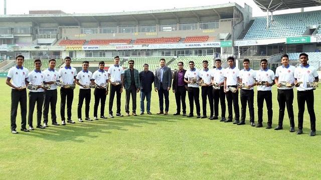 পূর্ণাঙ্গ সিরিজ খেলতে বাংলাদেশ দল এখন ভারতে